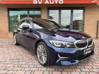 Usata BMW 330 Luxury Line 286 CV (210 kW) 2021 Blu/azzurro Station wagon