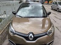 Usata Renault Captur Iconic 90 CV (66 kW) 2016 SUV