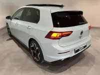 Usata VW Golf VIII R-line Plus 116 CV (85 kW) 2025 Ice blu Berlina
