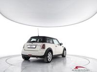 Usata Mini Cooper D Pepper 108 CV (79 kW) 2009 Marrone Utilitaria