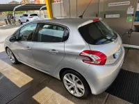 Usata Peugeot 208 Allure 114 CV (83 kW) 2014 Grigio Utilitaria
