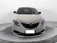Usata Lancia Ypsilon Gold 69 CV (50 kW) 2016 Bianco Utilitaria