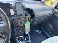 Usata Opel Zafira Elegance 125 CV (91 kW) 2002 Grigio Monovolume