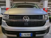 Usata VW Transporter 150 CV (110 kW) 2022 Argento Furgone