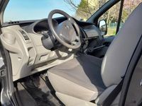 usata Opel Vivaro Combi L1H1 2.0CDTI