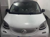 Usata Smart ForFour 90 CV (66 kW) 2016 Bianco Utilitaria