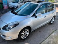 Usata Renault Scénic III Luxe 160 CV (117 kW) 2009 Grigio Monovolume