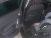 Occasion Opel Insignia 160 ch (117 kW) 2012 Noir Break