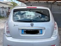 Gebraucht Lancia Ypsilon 69 PS (50 kW) 2011 Grau Kleinwagen