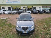 Usata Lancia Ypsilon 60 CV (44 kW) 2008 Bianco Utilitaria