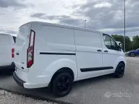 Usata Ford Transit 130 CV (95 kW) 2022 Bianco Berlina