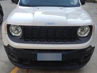 Usata Jeep Renegade Longitude 120 CV (88 kW) 2015 Bianco SUV