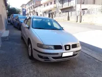 Usata Seat Leon Stella 90 CV (66 kW) 2004 Argento Utilitaria