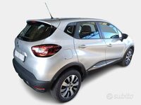 Usata Renault Captur Zen 90 CV (66 kW) 2018 Grigio SUV