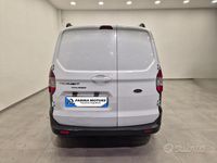 Usata Ford Tourneo Courier 75 CV (55 kW) 2017 Bianco Monovolume