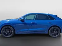 Usata Audi Q8 S-Line 286 CV (210 kW) 2024 Blu ascari metallizzato SUV
