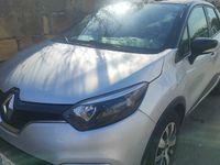 Usata Renault Captur 90 CV (66 kW) 2017 Grigio SUV