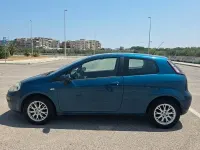 Usata Fiat Punto Evo Dynamic 69 CV (50 kW) 2011 Bluazzurro Utilitaria