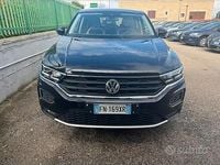 Usata VW T-Roc 150 CV (110 kW) 2018 Nero SUV