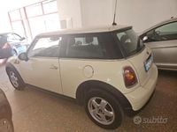 Begagnad Mini ONE 75 HK (55 kW) 2010 Beige Halvkombi