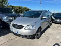 Usata VW Fox 69 CV (50 kW) 2010 Argento Utilitaria