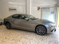 Usata Maserati Ghibli 250 CV (183 kW) 2020 Grigio Berlina