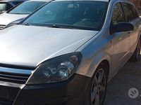 Usata Opel Astra 101 CV (74 kW) 2006 Grigio Station wagon