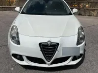 Usata Alfa Romeo Giulietta 105 CV (77 kW) 2011 Bianco Utilitaria