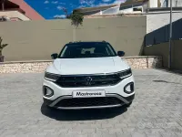Usata VW T-Roc Life 116 CV (85 kW) 2023 Pure white/nero SUV