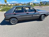 Usata Lancia Delta 200 CV (147 kW) 1989 Grigio Utilitaria