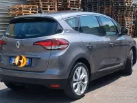 Usata Renault Scénic IV 110 CV (80 kW) 2018 Grigio Monovolume