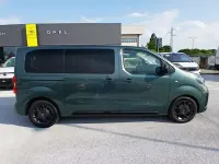 Nuova Opel Zafira Life Business Edition 179 CV (131 kW) 2026 Kapari green Monovolume