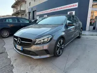 Usata Mercedes A180 Premium 109 CV (80 kW) 2017 Marrone Utilitaria