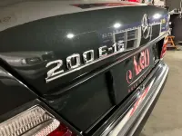 Usata Mercedes 200 136 CV (100 kW) 1994 Grigio Berlina