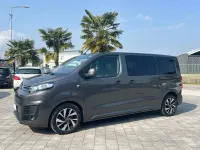Begagnad Citroën Spacetourer Business Class 144 HK (105 kW) 2021 Grå Minibuss
