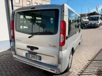 Usata Renault Trafic Komfort 115 CV (84 kW) 2011 Grigio Monovolume