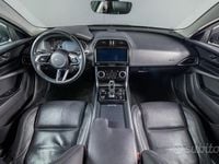 Usata Jaguar XE S 180 CV (132 kW) 2019 Grigio Berlina