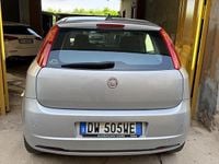 Usata Fiat Grande Punto 65 CV (47 kW) 2009 Grigio Utilitaria