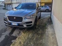 Usata Jaguar F-Pace 179 CV (131 kW) 2022 Argento SUV
