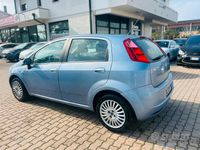 Usata Fiat Grande Punto 65 CV (47 kW) 2005 Blu Utilitaria