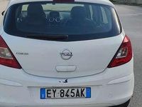 Usata Opel Corsa 86 CV (63 kW) 2015 Berlina