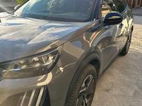 Usata Peugeot 2008 GT 131 CV (96 kW) 2024 Grigio SUV