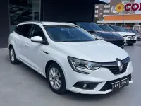 Usata Renault Mégane GrandTour 95 CV (69 kW) 2020 Bianco Station wagon