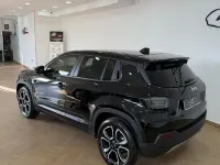 Usata Jeep Avenger Summit 101 CV (74 kW) 2023 Nero SUV