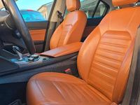 Usata Alfa Romeo Giulia 180 CV (132 kW) 2017 Blu Berlina