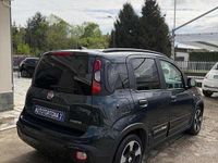 Usado Fiat Panda Cross Cross 69 CV (50 kW) 2025 Verde Utilitario