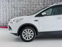 Usata Ford Kuga Titanium 150 CV (110 kW) 2015 Bianco SUV