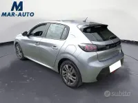 Usata Peugeot 208 Active 102 CV (75 kW) 2022 Grigio Utilitaria