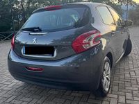 Usata Peugeot 208 82 CV (60 kW) 2013 Grigio Utilitaria