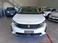 Usata Peugeot 3008 Allure 131 CV (96 kW) 2022 Bianco SUV
